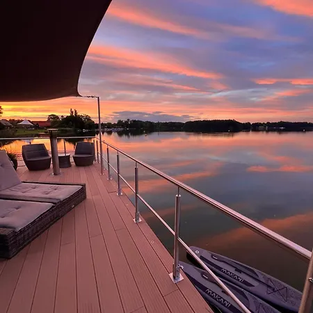 Seezeit- Schwielochsee- Hausboot Botel