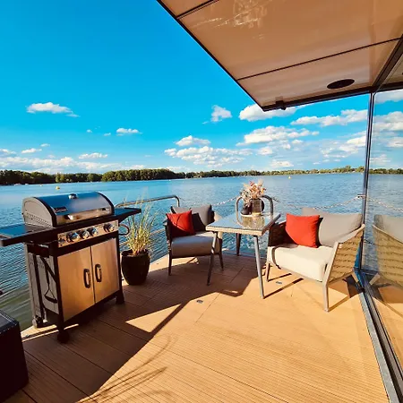 Botel Bohea Hausboot Schwielochsee