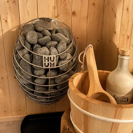Ботель Bohea Hausboot Mit Sauna Und Kamin