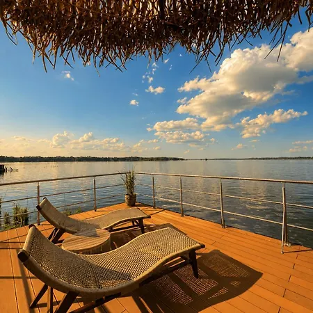 Bohea Hausboot Mit Sauna Und Kamin * Швилохзе