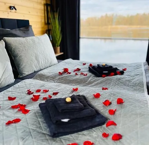 Seezeit- Schwielochsee- Hausboot *