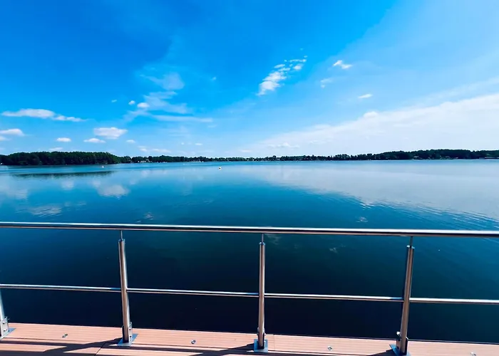 Seezeit- Schwielochsee- Hausboot Hotel en barco *