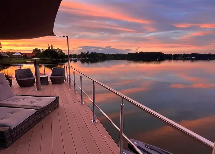 Seezeit- Schwielochsee- Hausboot Hotel en barco