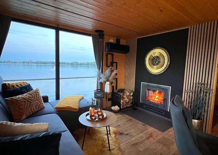 Seezeit- Schwielochsee- Hausboot