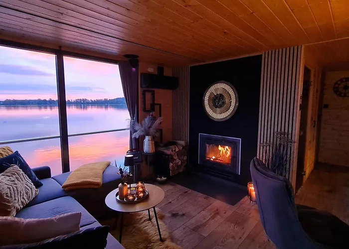 Hotel en barco Seezeit- Schwielochsee- Hausboot *